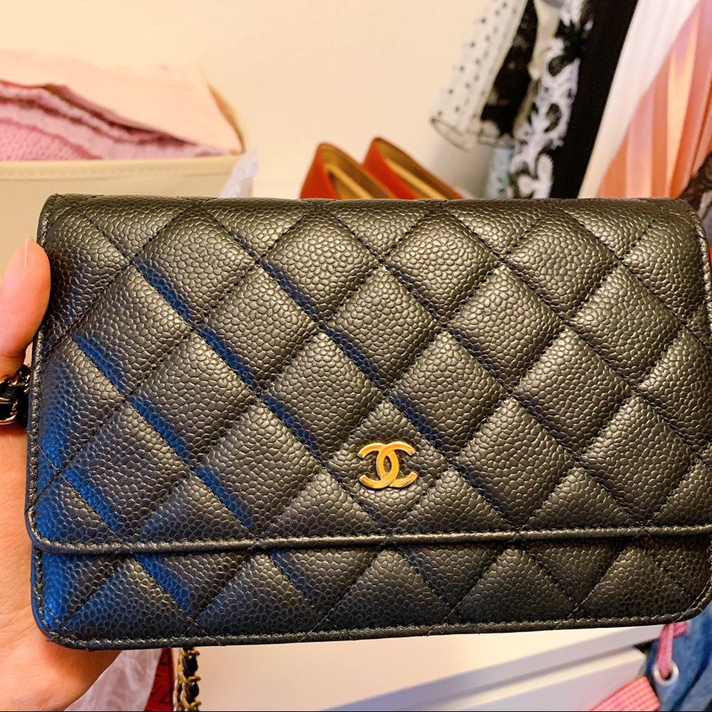Chanel Caviar WOC